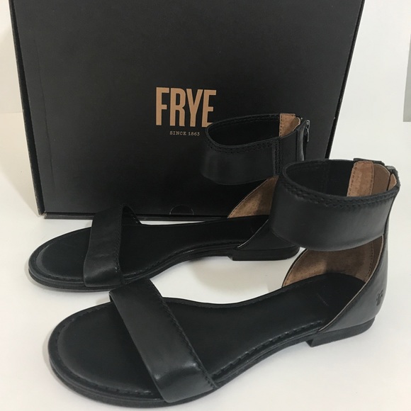 Frye Shoes - Frye Carson Ankle Zip Black Shoes - 7